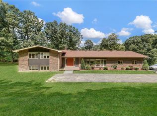 108 Zernich Dr, Aliquippa, PA 15001