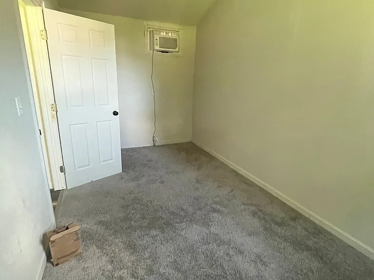 4865 Hampshire Ave — Photo 14