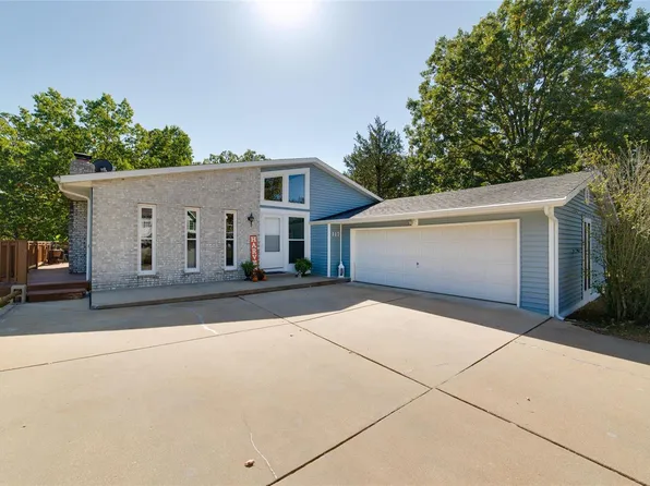317 Blueberry Dr, De Soto, MO 63020