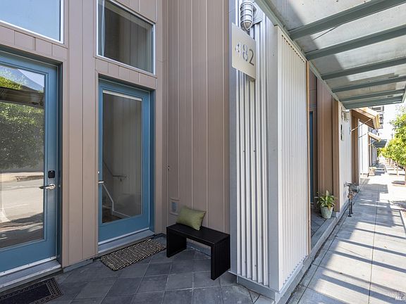 2nd image of 482 1st Street