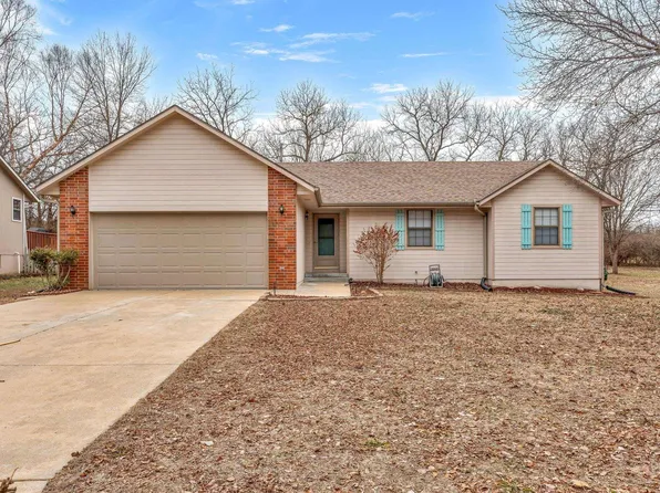 4127 NW Fielding Rd, Topeka, KS 66618