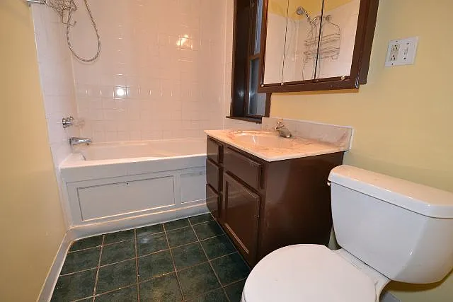 2 bed, 1000 sqft, $2,995 — Photo 4