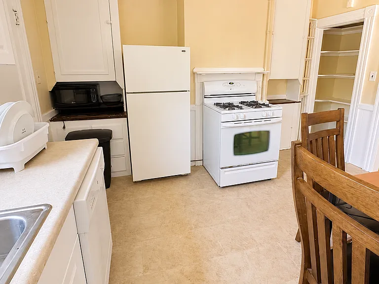 2 Sherman St #A-3 — Photo 9