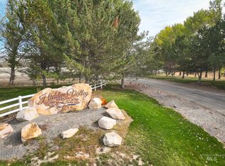 17 Hidden Valley Rd #5, Marsing, ID 83639
