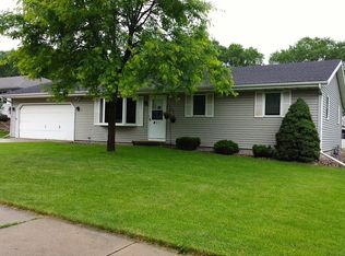 421 E Netherwood St, Oregon, WI 53575