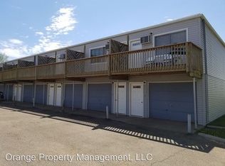 700 Parkway Dr APT 3, Beulah, ND 58523