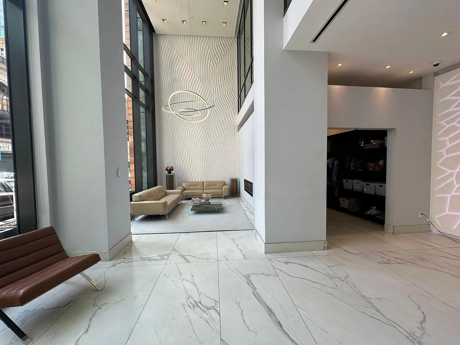 2 bed, 1318 sqft, $6,000 — Photo 3