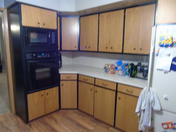 2nd image of 1187 D St