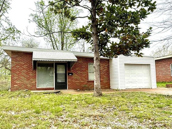 1535 N Jackson Ave