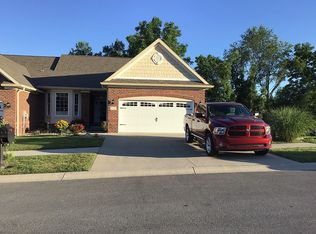 913 W Baywood Dr, Bloomington, IN 47403