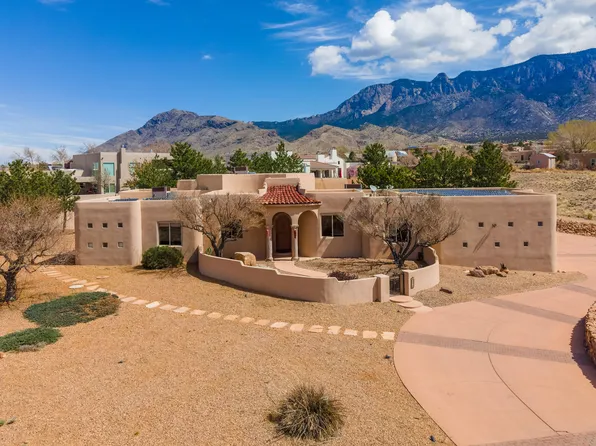 9609 Modesto Ave NE, Albuquerque, NM 87122