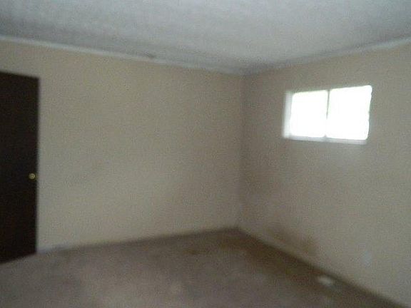 5th image of 4 Highridge Ct