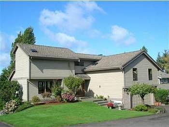 1st image of 2205 Sunset Dr W