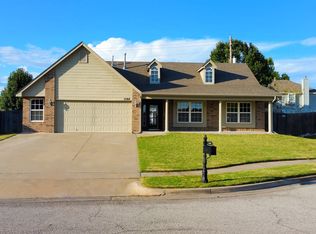 1504 W Vicksburg St S, Broken Arrow, OK 74011