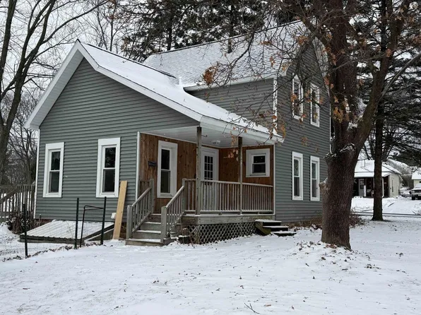 647 Laurel Street, Reedsburg, WI 53959