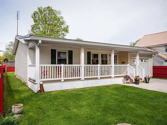 4th image of 909 Dierkes St