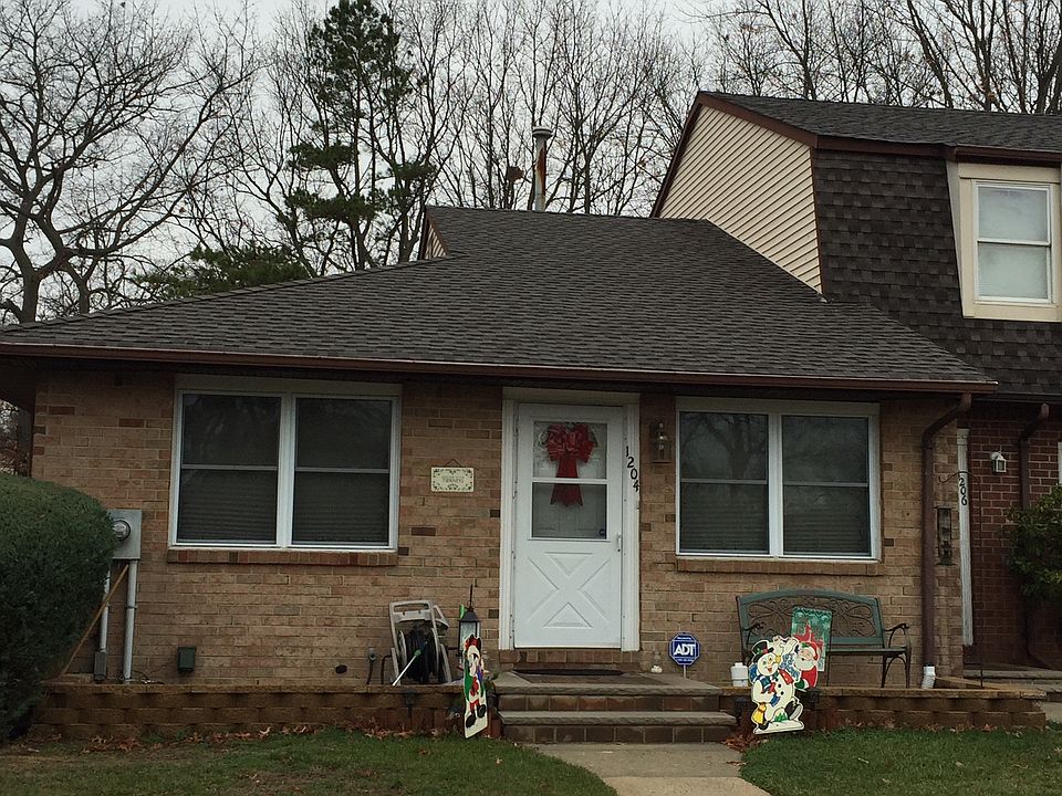 1st image of 1204 Rozbern Ct