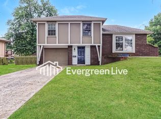 7401 E 118th Ter, Kansas City, MO 64134