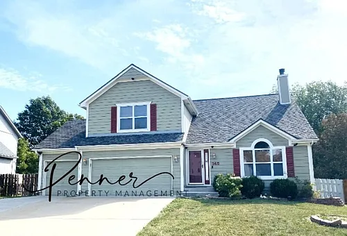 345 NE Dreamweaver Ave Photo 1