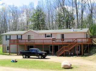 N10563 E Isle Of Pines Dr, Elcho, WI 54428