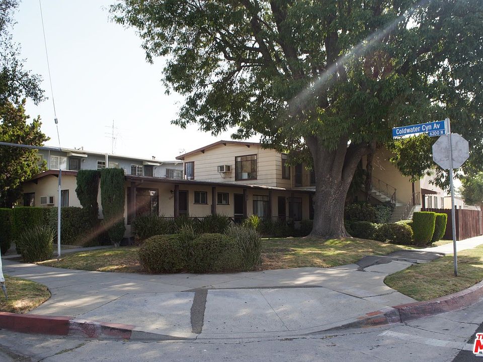 2nd image of 6300 1/2 Coldwater Canyon Ave