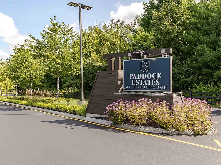 Paddock Estates — Photo 8