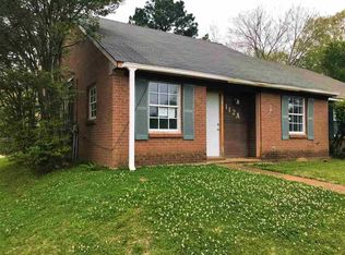 112A Meadowwick Dr, Clinton, MS 39056