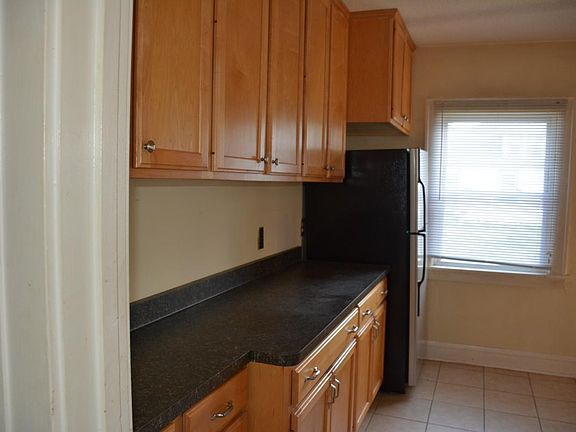 New Kitchen Cabinets