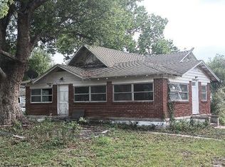 10440 E Dewey Robbins Rd, Howey In The Hills, FL 34737