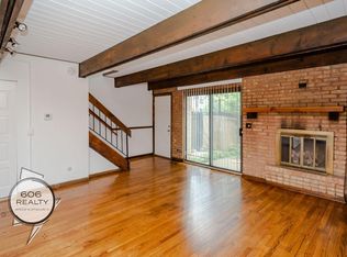 Belden Townhomes!, Chicago, IL 60614
