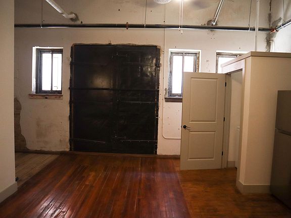 3rd image of 536 3rd St #106