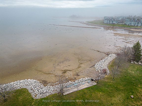 5th image of 51 Lighthouse Ln W