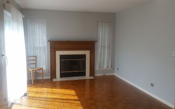 4th image of 1269 Lake Shore Dr #1269