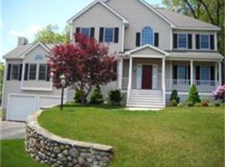 137 Marion St, Wilmington, MA 01887