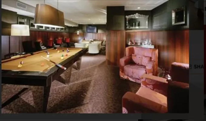 Rented by Compass | media 24