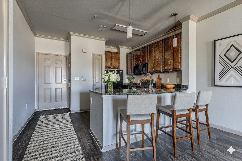 Creekside Vue Apartments — Photo 3