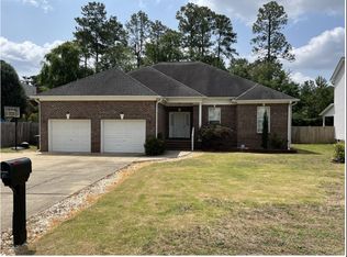 6495 Chamblee Dr, Fayetteville, NC 28306