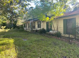 21 Ell Knight Rd, Soso, MS 39480