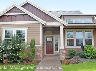 18656 Whitehorse Ct, Oregon City, OR 97045