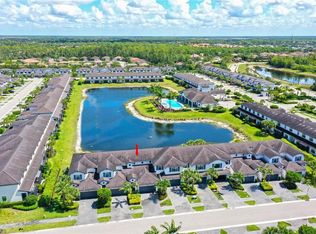 7345 Rockefeller Dr, Naples, FL 34119