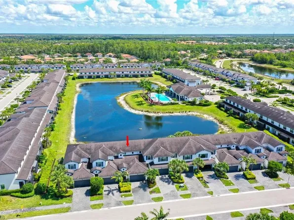 7345 Rockefeller Dr, Naples, FL 34119