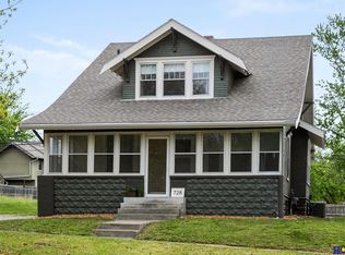 728 N 3rd St, Seward, NE 68434