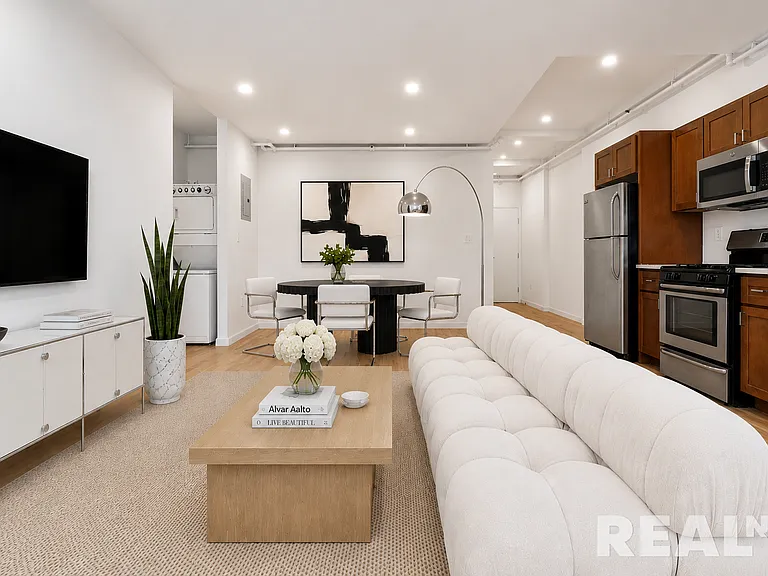 97 Grand Ave #9D — Photo 3