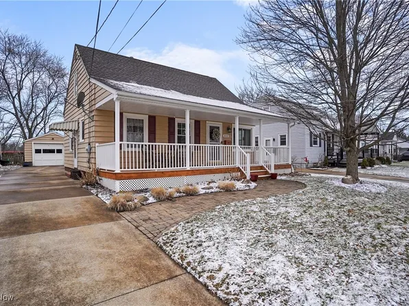 3232 7th St, Cuyahoga Falls, OH 44221