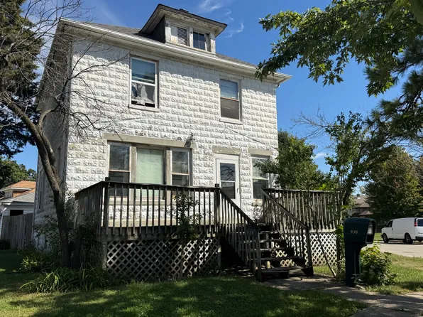 930 W Park Ave, Joliet, IL 60436