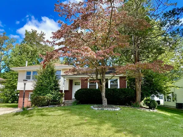 509 Douglas Dr, Cherry Hill, NJ 08034