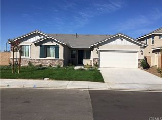 6149 Coopers Hawk Dr, Jurupa Valley, CA 91752