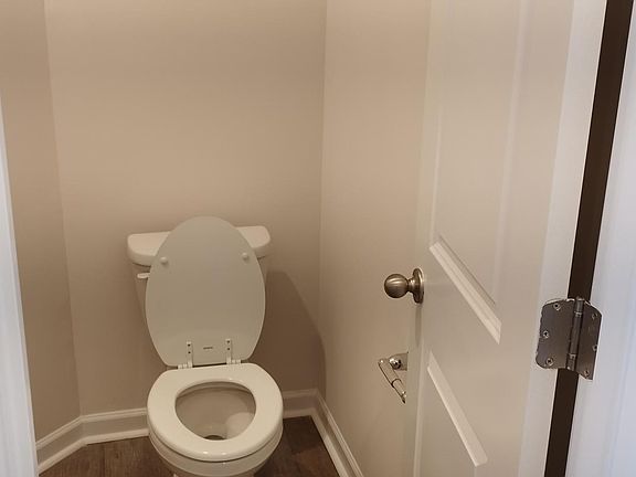 3rd image of 1711 Gracie Ln
