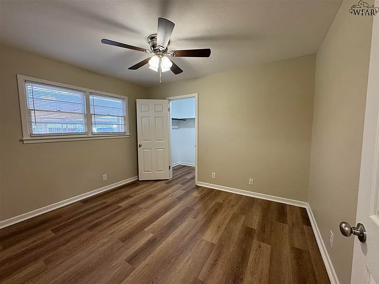 1681 Speedway Ave — Photo 13