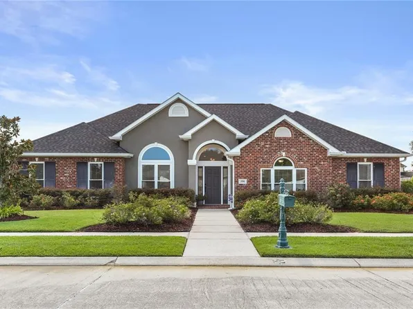 206 Lac Iberville Dr, Luling, LA 70070